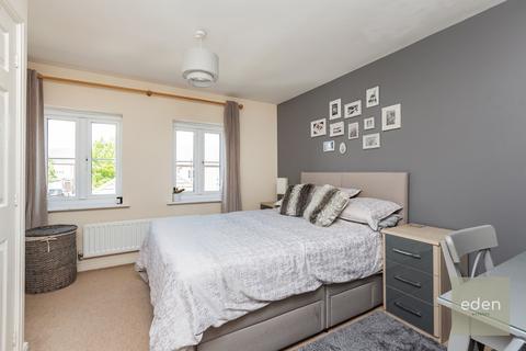 44 Brampton Field, Ditton, Aylesford, ME20 6ED