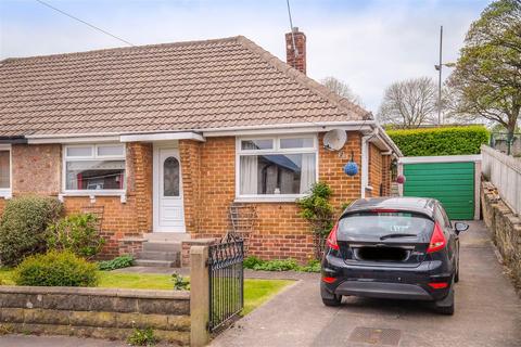 12 Close Lea, Brighouse, HD6 3AR