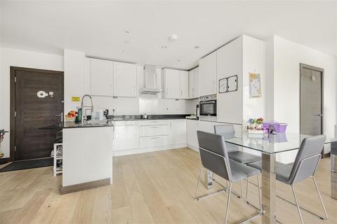 2 bedroom apartment for sale, Riverside View, Berkeley Avenue, Reading, RG1