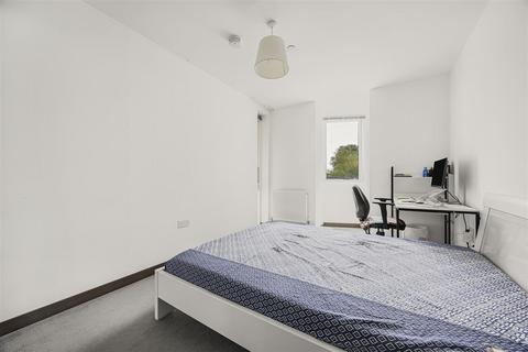 2 bedroom apartment for sale, Riverside View, Berkeley Avenue, Reading, RG1