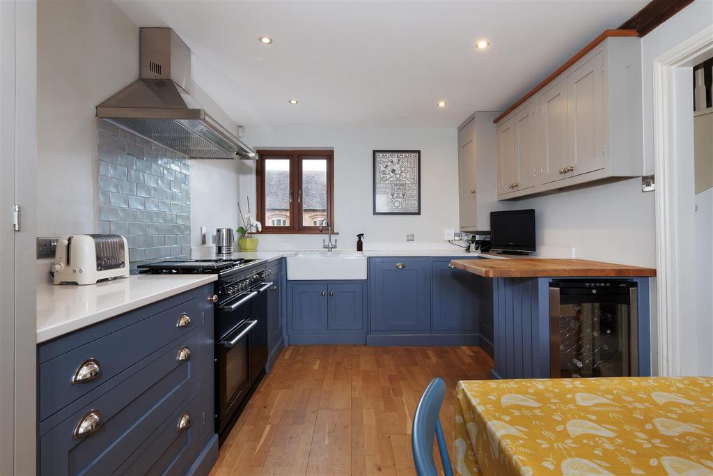 Breakfast Kitchen