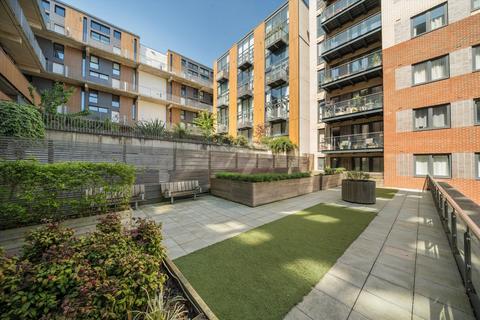 4, Leighfield Court Colonnade Gardens, London, W3 7TJ