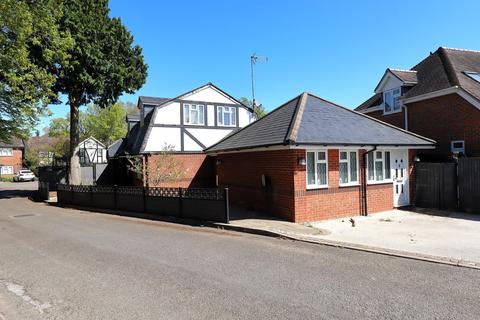 5 bedroom detached house for sale, Hazel Road, St. Albans AL2