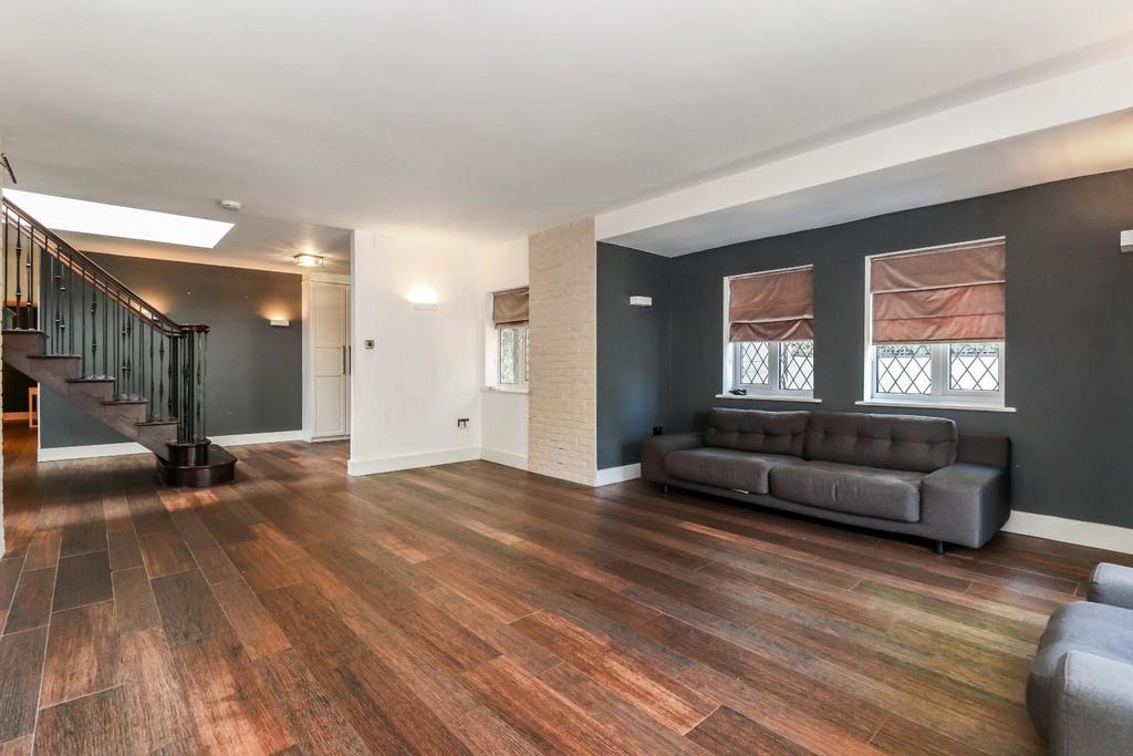 Lounge Area