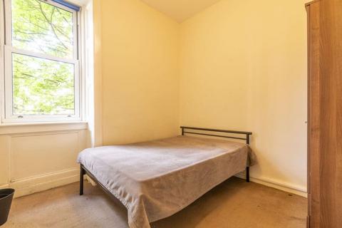 undefined, 0830L Buccleuch Terrace, Edinburgh, EH8 9ND