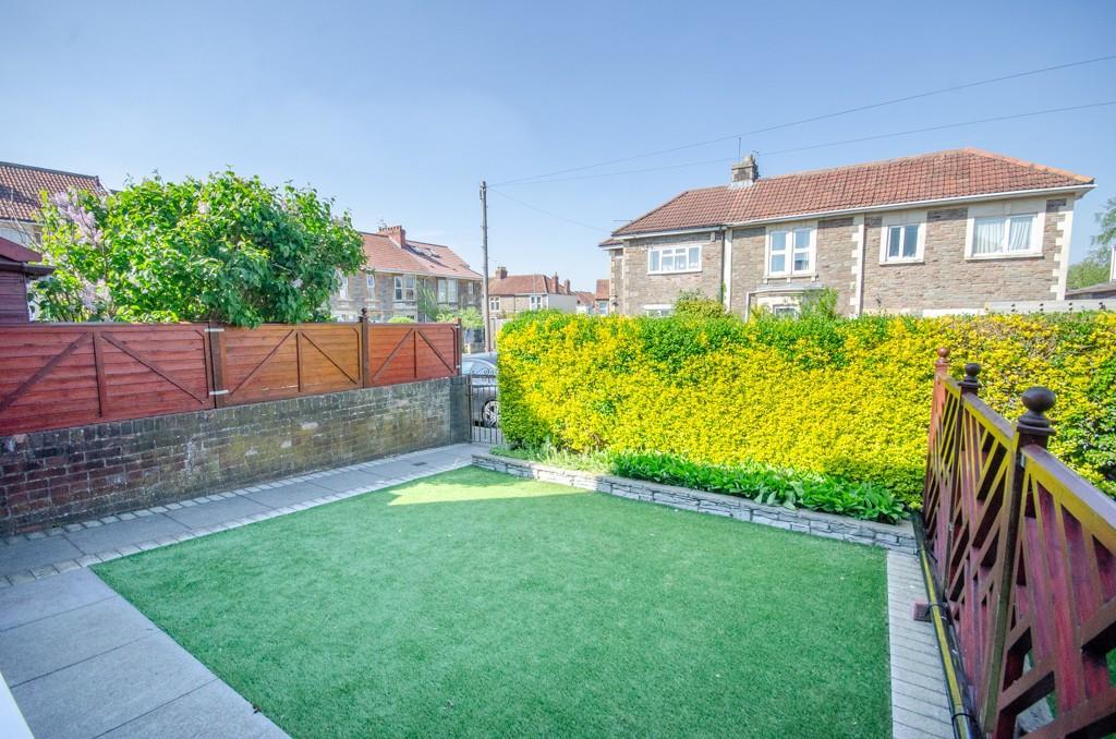 Front garden.jpg