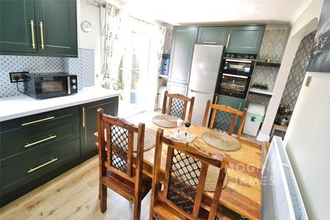 4 Clos Hector, Cardiff, CF24 2HL