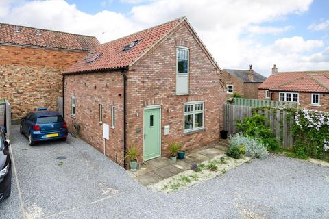 Horseshoe Cottage North End, Raskelf, York, YO61 3LF