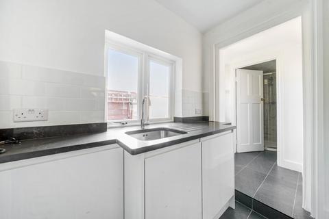 1 bedroom flat to rent, Dale Park Road, London, SE19