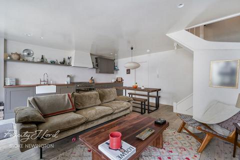 2 bedroom flat for sale, Alkham Road, LONDON N16