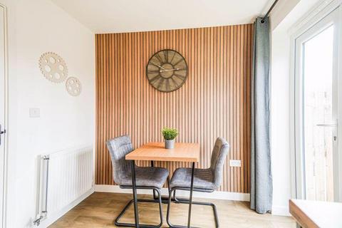 3 bedroom semi-detached house for sale, Lundhill Drive, Wombwell, Barnsley