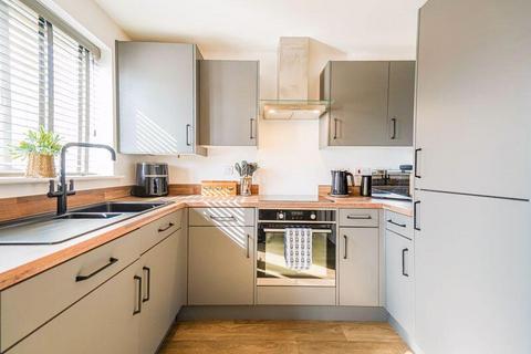 3 bedroom semi-detached house for sale, Lundhill Drive, Wombwell, Barnsley