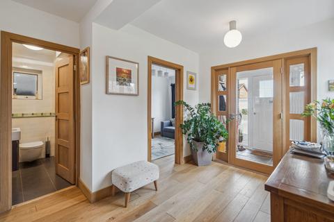 2 Knottocks End, Beaconsfield, HP9 2AN