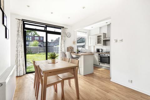 143 Powder Mill Lane, Twickenham, TW2 6EG