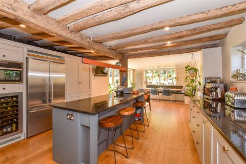 5 bedroom detached house for sale, Romford Road, Tunbridge Wells TN2