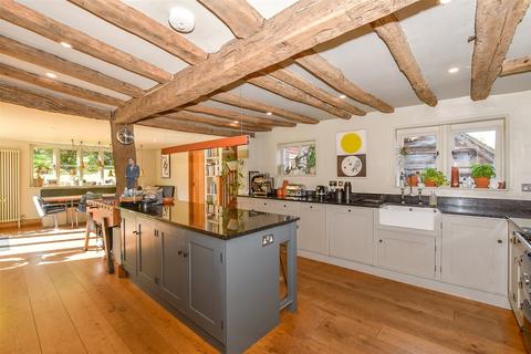 5 bedroom detached house for sale, Romford Road, Tunbridge Wells TN2