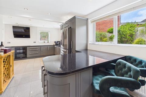 4 bedroom detached house for sale, Oak Meadows, Broadmeadows, South Normanton, Alfreton, Derbyshire, DE55 3AZ