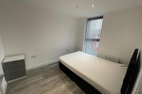 2 bedroom flat to rent, Sherwood Street, Manchester M14