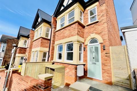 4 bedroom house for sale, Aubrey Road, London E17