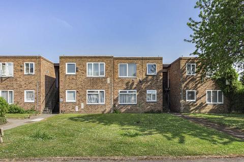 70 Whitley Close, Stanwell, Staines-upon-thames, TW19 7EZ