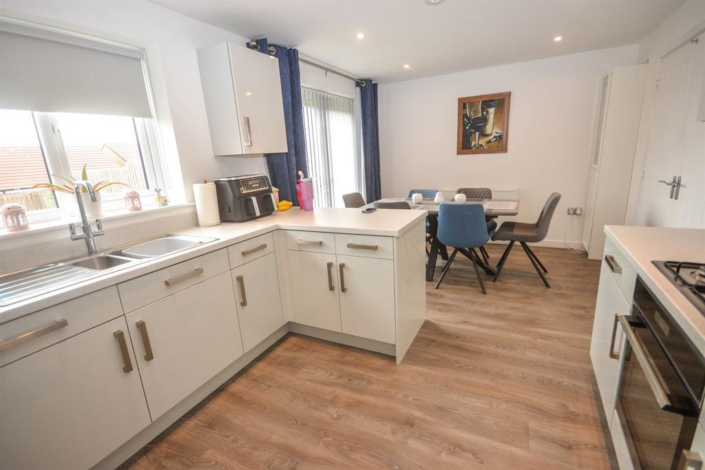 Kitchen Diner