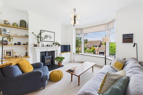 5 Ledstone Road, Sheffield, S8 0NS
