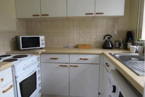 1 bedroom semi-detached bungalow for sale, Boxberry Gardens, Walnut Tree, Milton Keynes