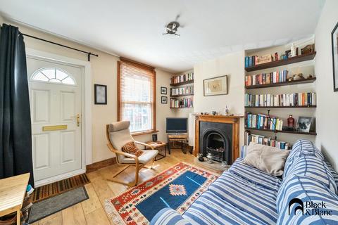 5 Warren Road, Croydon, CR0 6PE