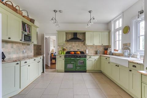 5 bedroom detached house for sale, Hitchin Road, Letchworth Garden City, SG6