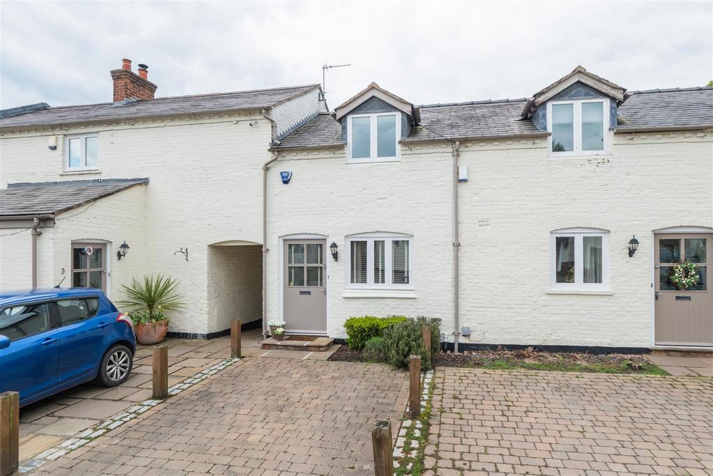 3 Broxton Hall Mews-022.jpg