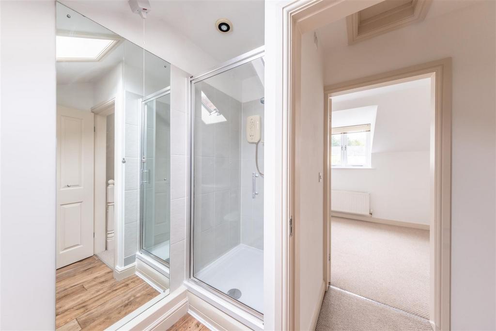 3 Broxton Hall Mews-012.jpg