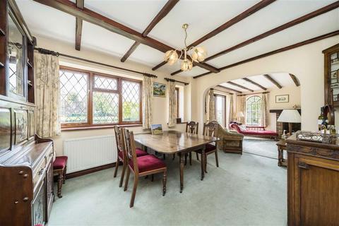undefined, Bundys Way, Staines-Upon-Thames TW18