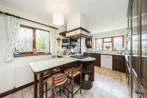 undefined, Bundys Way, Staines-Upon-Thames TW18