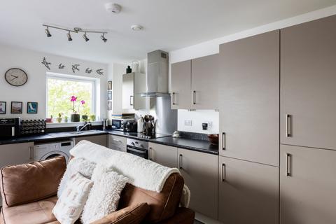 1 bedroom flat for sale, Sovereign Way, Tonbridge TN9