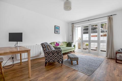 1 bedroom apartment for sale, Shakspeare Walk, London, N16