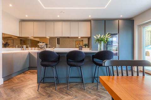 3 bedroom detached house for sale, Drayton