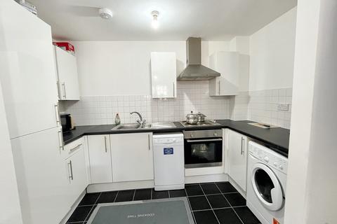 1 bedroom flat to rent, Cwrt Yr Hywaid, Duckpool Road,