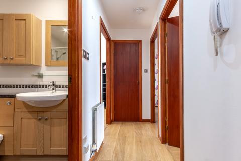 2 bedroom flat for sale, Gairn Mews, Holburn, Aberdeen, AB10