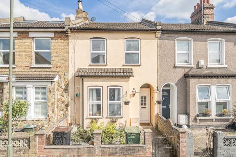 3 bedroom terraced house for sale, Tennyson Road, London
