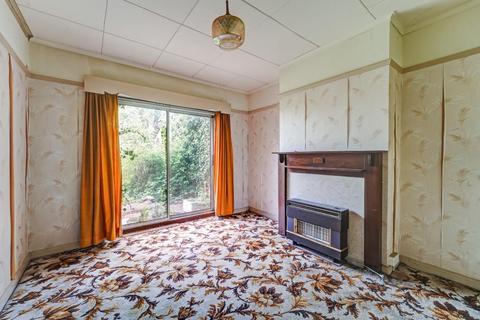 143 Thorndon Gardens, Epsom, KT19 0QE