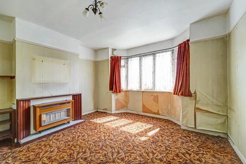 143 Thorndon Gardens, Epsom, KT19 0QE