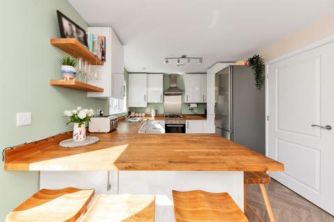 4 bedroom semi-detached house for sale, Hampshire Road, Royston SG8