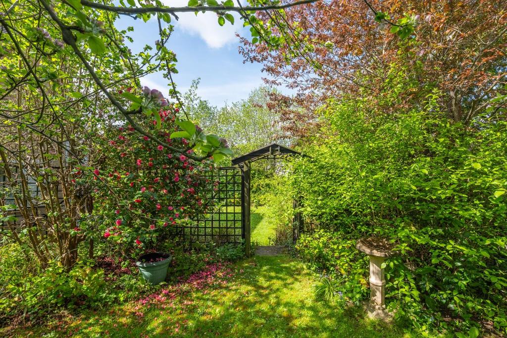 Garden-3.jpg