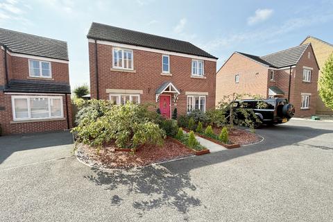 4 bedroom detached house for sale, Llwyngwern, Hendy