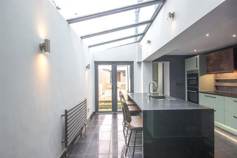2 bedroom terraced house for sale, Counterpool Road, Bristol BS15