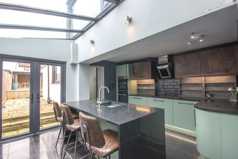 2 bedroom terraced house for sale, Counterpool Road, Bristol BS15