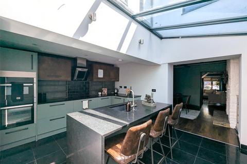 10 Counterpool Road, Bristol, BS15 8DQ