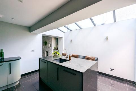 10 Counterpool Road, Bristol, BS15 8DQ