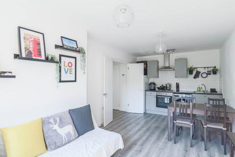 undefined, Royal Crescent, Great First Time Buyers Apartment