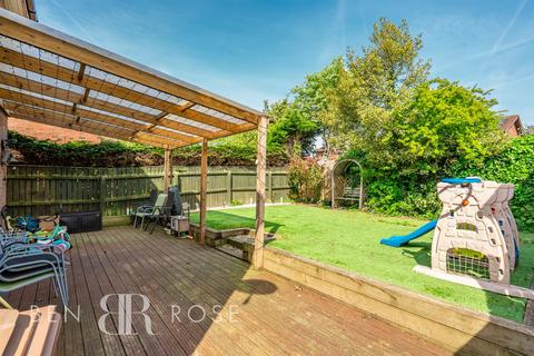 8 Brackenbury Close, Lostock Hall, Preston, PR5 5NB